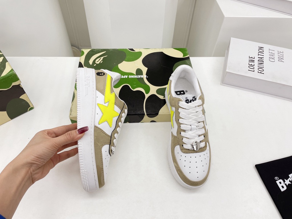 B*APE SNEAKERS